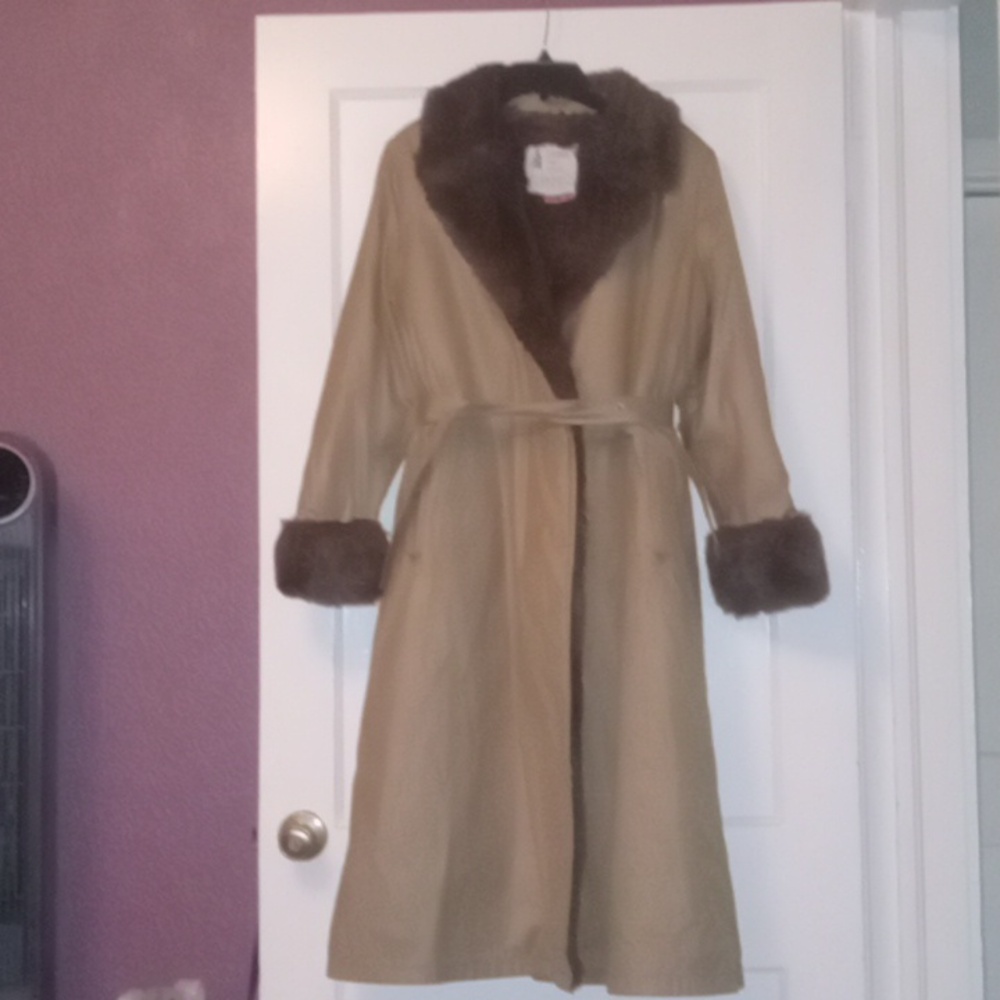 London Fog Ladies Trench Coat with Hood